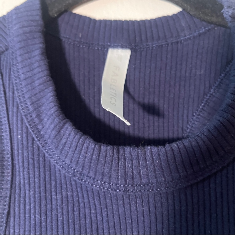 Navy Blue Ribbed Tank Top - Picture 3 of 4